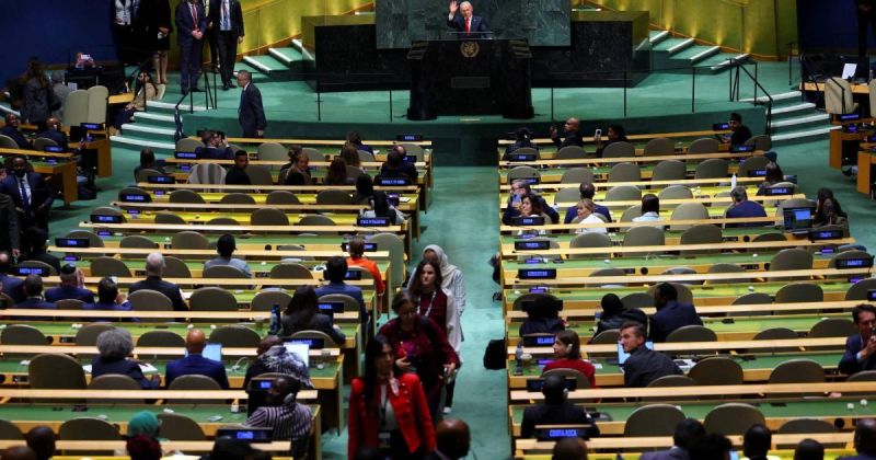 خطاب حرب في قاعة تنسحب منها الوفود.. نتنياهو يستعرض القوة خارجياً وعينه على انتخابات الداخل