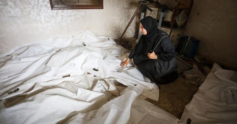 من تحت الركام.. انتشال رفات 7 شهداء من منزلين في غزة والنصيرات