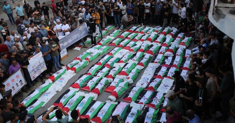 وداعٌ مؤجّل.. رفات تعود من تحت ركام غزة بعد سنوات