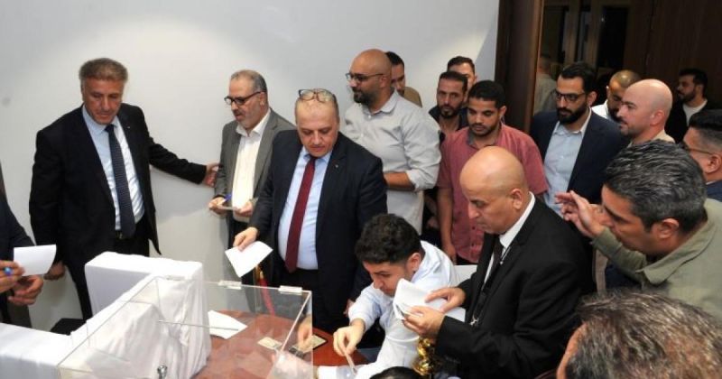 انتخاب عضوين من الجالية الفلسطينية في الكويت لتمثيلها في المجلس الوطني الجديد