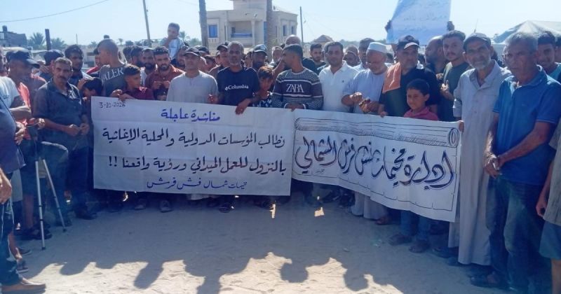 وقفة شعبية لستة آلاف أسرة نازحة في مخيمات فش فرش الشمالي تطالب بحقوقها ومساعدات عاجلة
