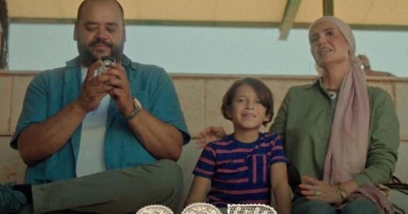 فيلم 32B مشاكل داخلية على شاهد.. محمد ممدوح في رحلة أبوة مليئة بالمواقف المحرجة والمشاعر الإنسانية
