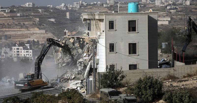 حقوق الإنسان: تهجير 2500 فلسطيني في الخليل وسط إجراءات عسكرية واسعة وتحذيرات من عقوبات جماعية