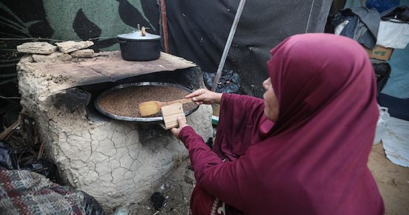 الإحصاء الفلسطيني: 12,500 شهيدة و92% بطالة بين نساء غزة
