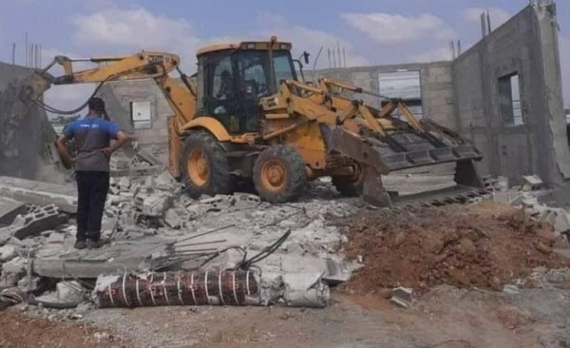 الاحتلال يهدم منزلًا في ترقوميا شمال غربي الخليل