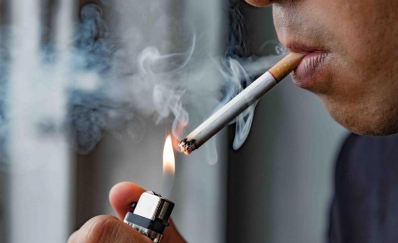 طبيبة تكشف عادات يومية قد تسرق من عمرك 15 عامًا