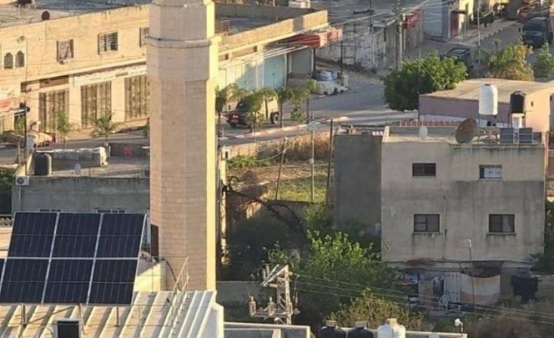الاحتلال يحاصر منزلًا في اليامون غرب جنين ويعتقل مواطنين