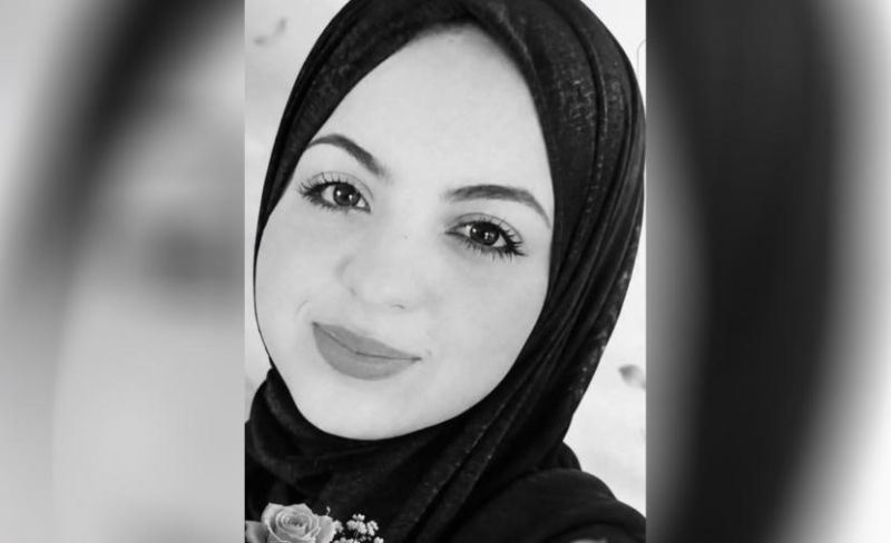 وحيدة أمها.. "رغد" تلتقي بوالدها على عتبات حلم الطب المُغتال