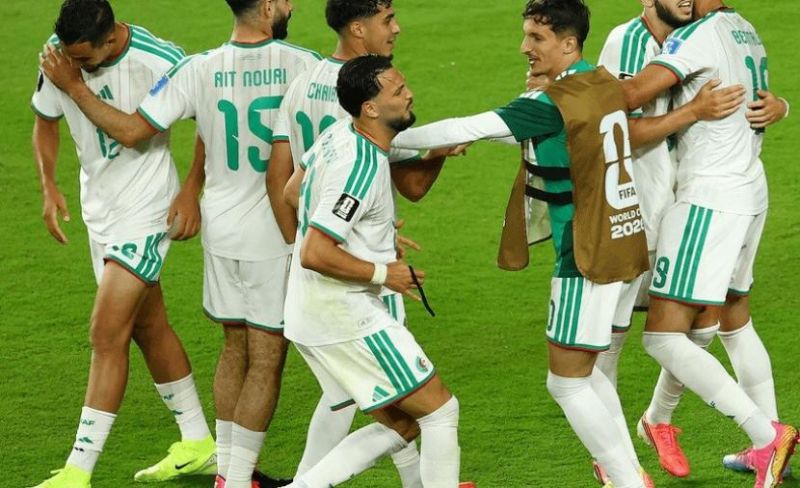 الجزائر تقتنص فوزاً ثميناً من الأردن