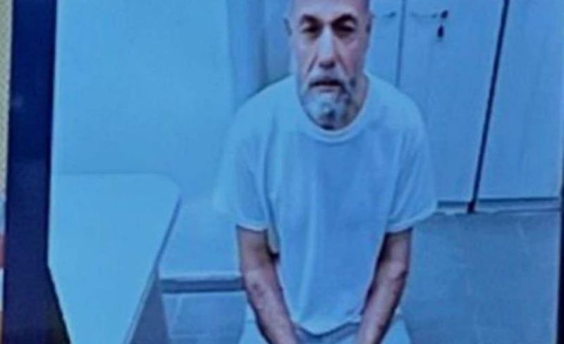 نجل أبو صفية معقبا على صورة والده: أظهرت تغيرات جسدية زادت قلقنا على صحته
