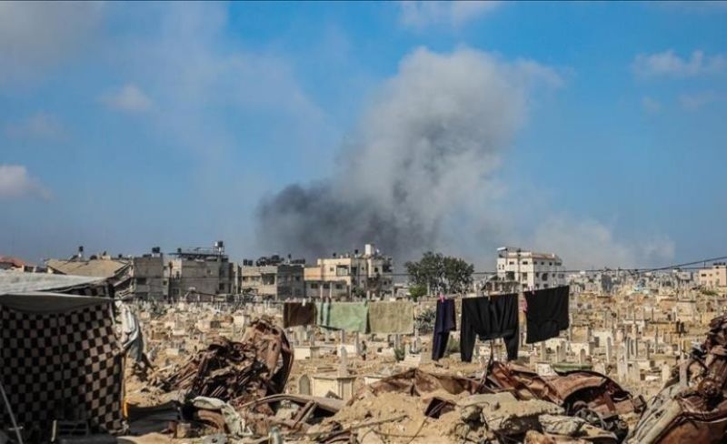 الاحتلال يواصل القصف والتوغلات وعمليات النسف في قطاع غزة