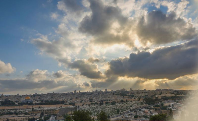 الأرصاد الفلسطينية: أجواء شديدة الحرارة في معظم المناطق اليوم الأربعاء