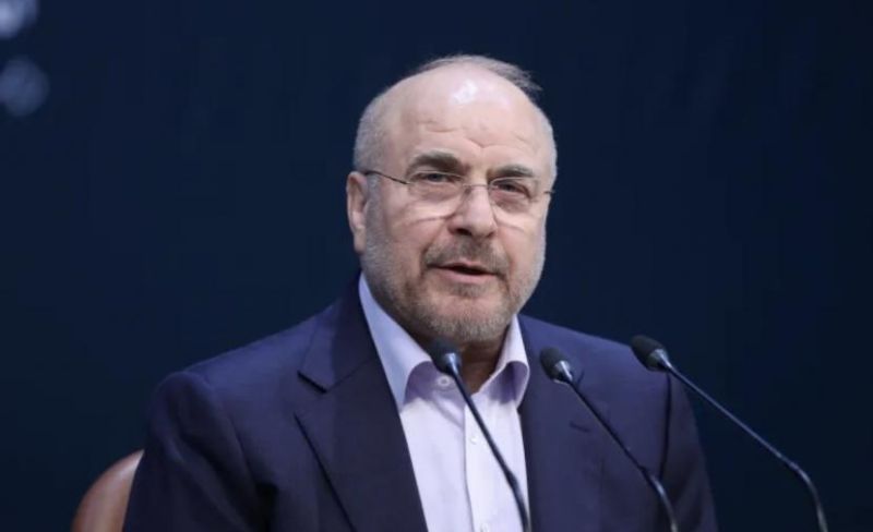 رئيس البرلمان الإيراني: لن يبيع أحد النفط في منطقة لا نبيع فيها