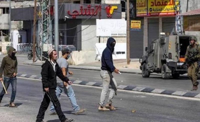 مستوطن يطعن مواطنًا في المعرجات غرب أريحا