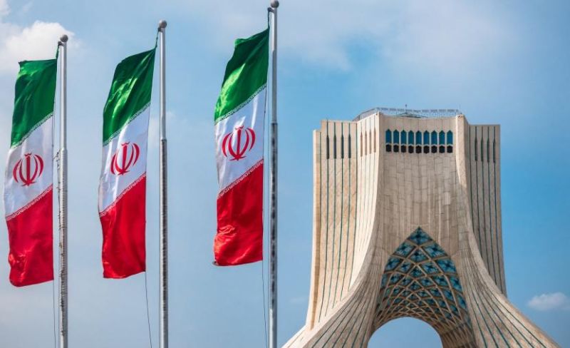 إيران: سنستهدف البنى التحتية في المنطقة إذا تعرضنا لأي هجوم