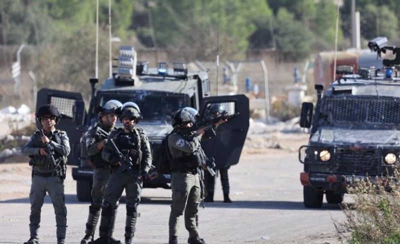 الاحتلال يعتقل شابين من المغير شمالي رام الله
