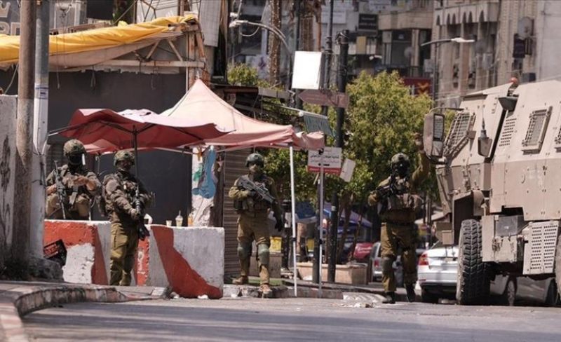الاحتلال يشدد إجراءاته العسكرية على مداخل رام الله