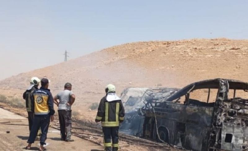 سوريا.. مصرع 35 شخصًا وإصابة 30 آخرين في تصادم حافلتين