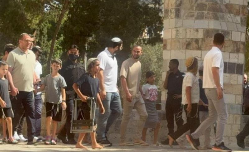 160 مستوطنًا يقتحمون الأقصى وسط إجراءات مشددة