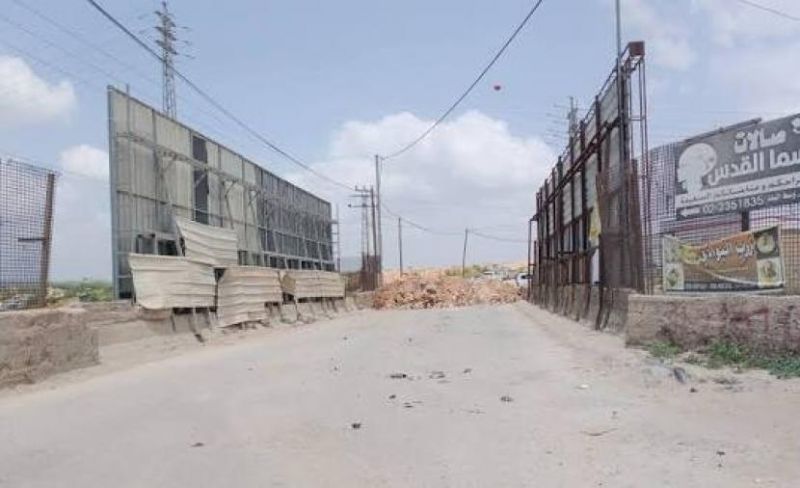 قوات الاحتلال تُغلق جسر جبع شمالي القدس