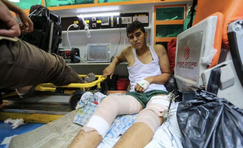 علاج مؤجل وحياة معلّقة.. مرضى وجرحى غزة ينتظرون معبر رفح