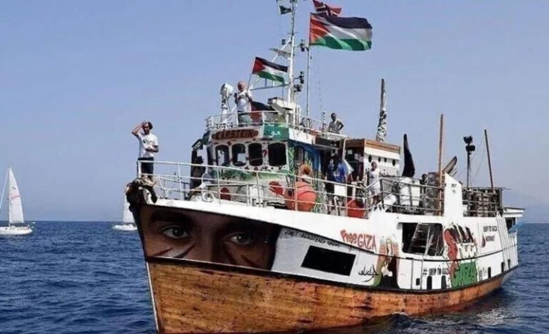 تونس.. عائلات 4 من ناشطي "أسطول الصمود" تطالب بإطلاق سراحهم