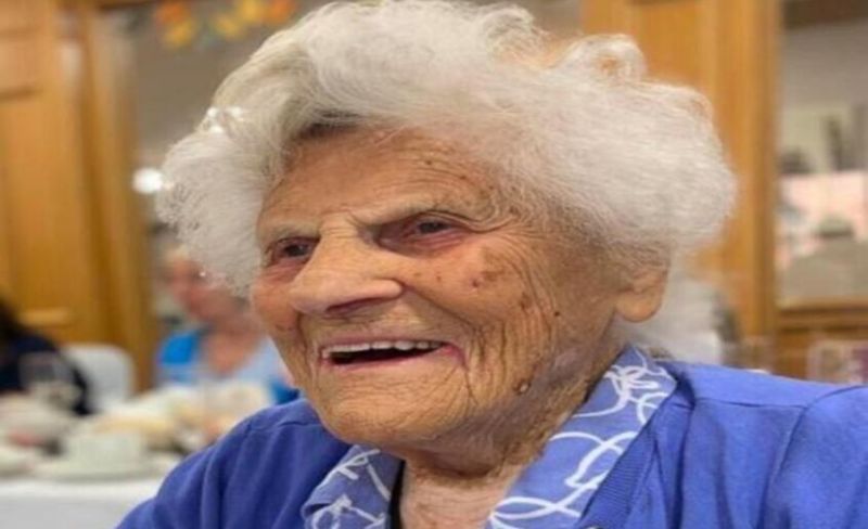 أكبر معمرة على قيد الحياة في بريطانيا والعالم تبلغ 117 سنة