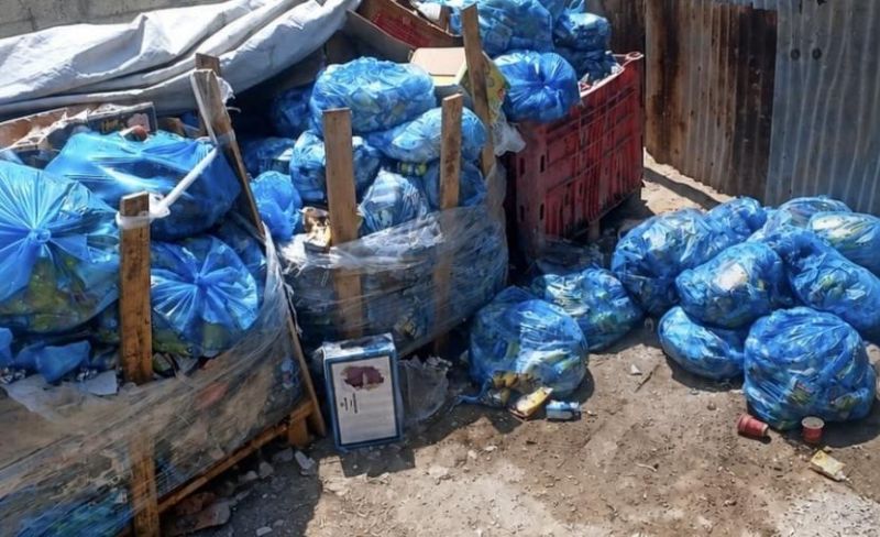 الاقتصاد بغزة: إتلاف 4.5 طن أطعمة فاسدة في المنطقة الوسطى