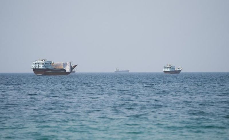 إيران توقف ناقلة نفط إماراتية أثناء عبورها مضيق هرمز