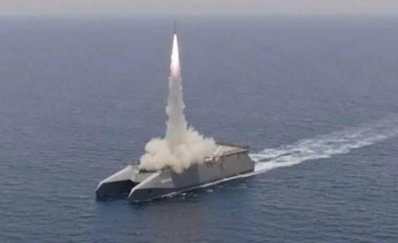 "الثوري الإيراني": الهجمات الأمريكية أحكمت إغلاق مضيق هرمز أكثر