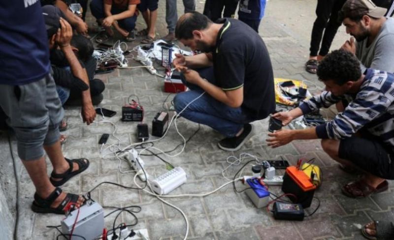 خناق أزمة الطاقة يشتد على نازحي غزة ومطالبات بإدخال مستلزماتها
