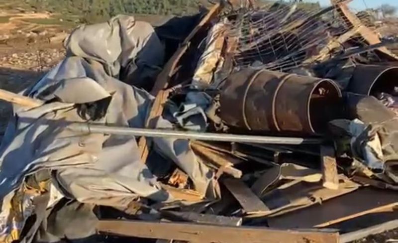 الاحتلال يهدم 3 بركسات في دير بوان شرق رام الله