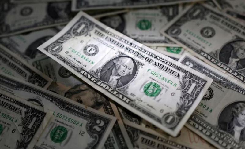 الدولار يقلص مكاسبه قبل بيانات التضخم الأمريكية