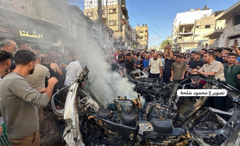 شهيدان بينهما طفلة باستهداف مركبة وإصابات بنيران الاحتلال بغزة