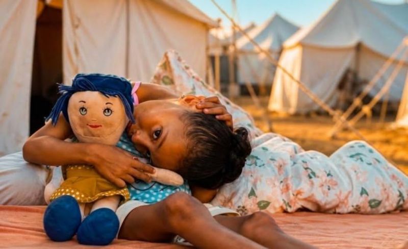 إعوجاج القهر.. "سيلا" وشظية إبادة قتلت هيكل الطفولة