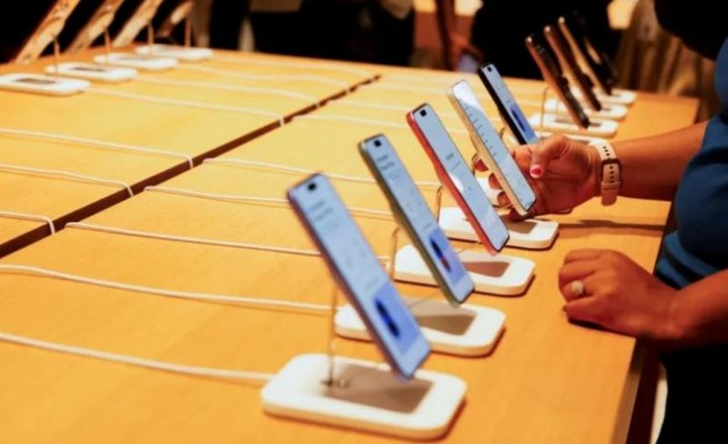 6 أشياء تحتاج إلى معرفتها إن كنت تنوي شراء "آيفون" هذا العام