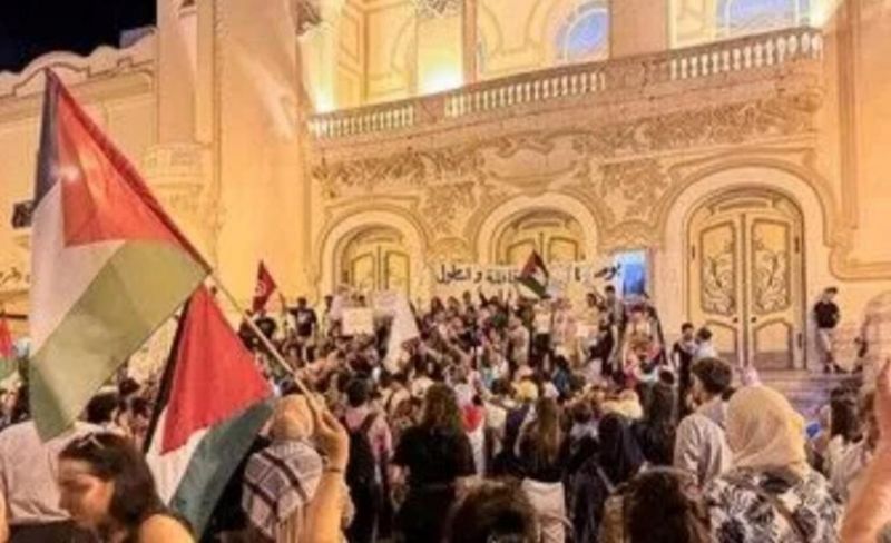 تونس.. إحالة 12 مشاركًا في مسيرة داعمة لـ"أسطول الصمود" للمحاكمة