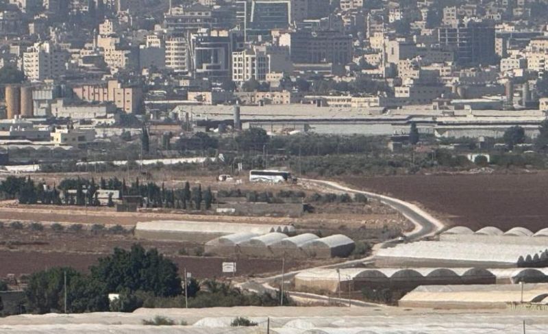الاحتلال يُغلق مدخل دير غزالة شرق جنين