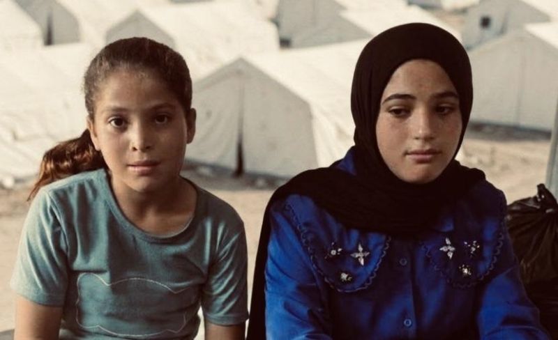 غاب الجلباب المألوف.. علياء ونورا تطاردان طيف الأم في غزة