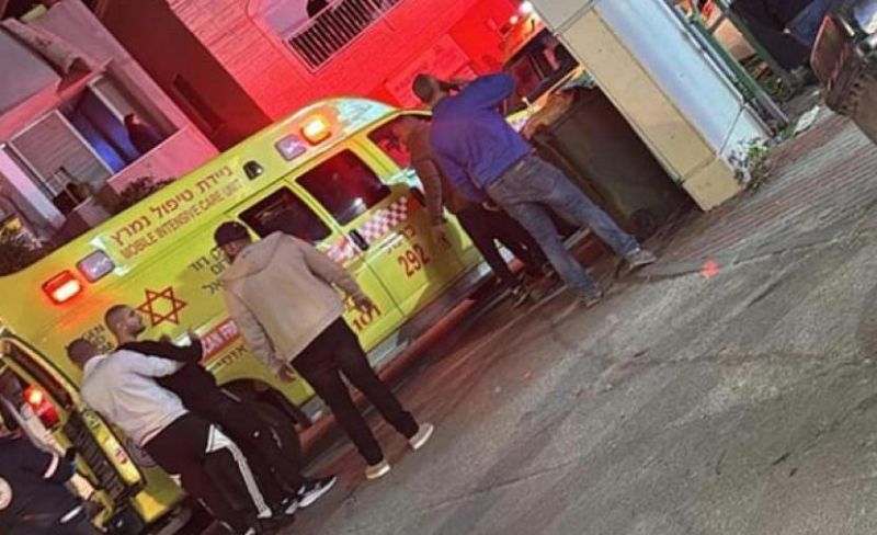 إصابة حرجة لشاب بجريمة إطلاق نار في الناصرة