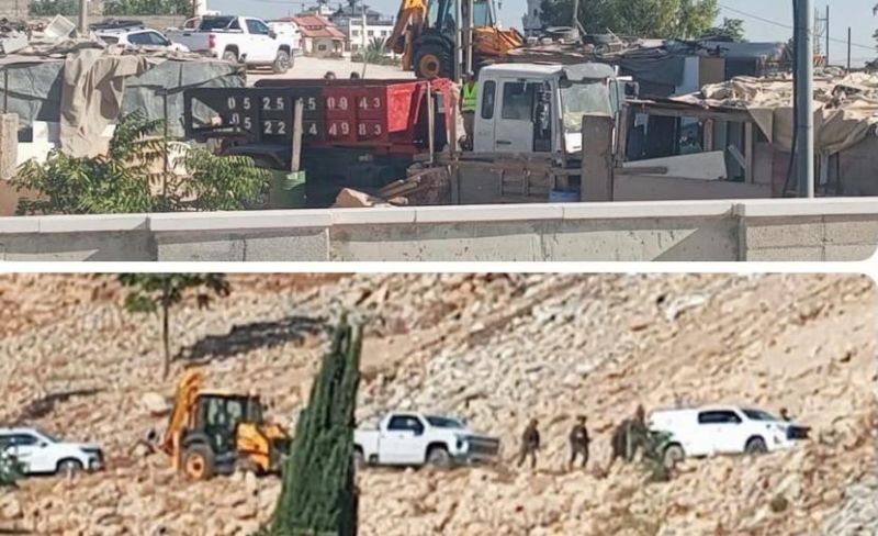 الاحتلال يهدم 5 بركسات وحظيرة أغنام في عناتا بالقدس
