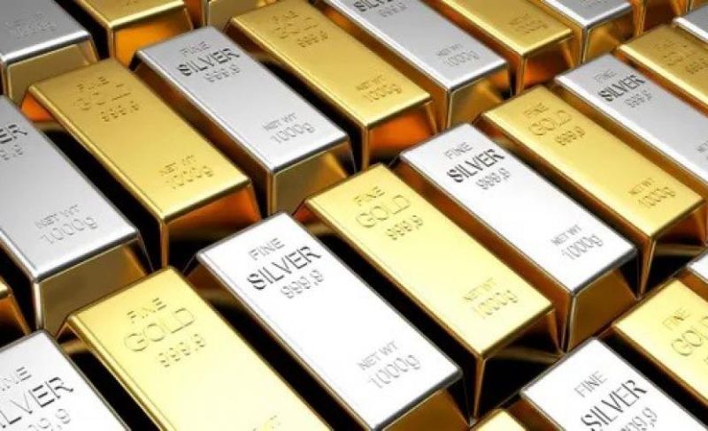 الذهب عند قاع أكثر من عام والفضة نحو خسارة أسبوعية