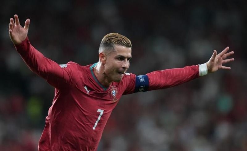 رونالدو: أنا اللاعب الأعظم في التاريخ