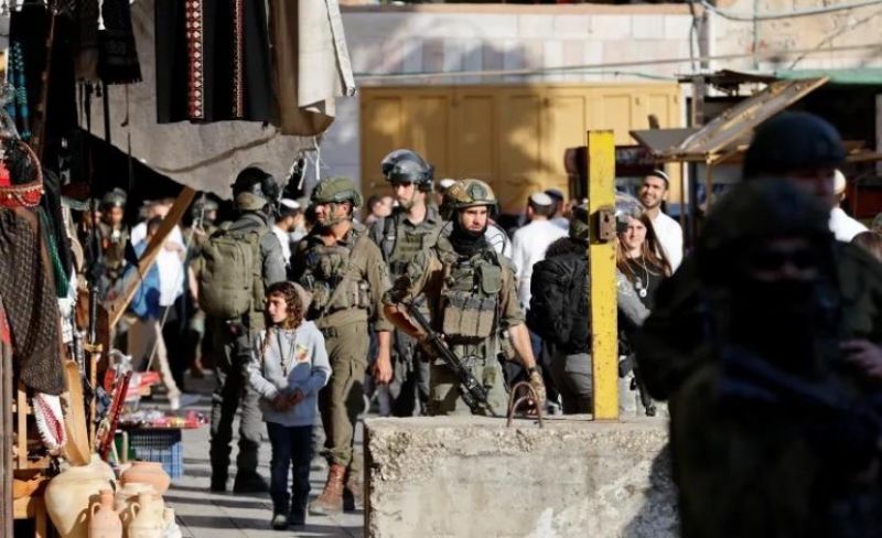 22 معتقلًا بالضفة والقدس منذ فجر اليوم