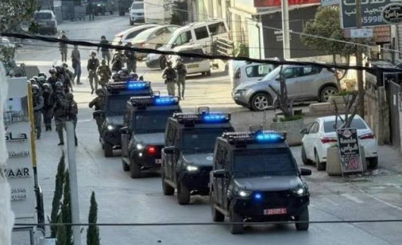 الاحتلال يقتحم السواحرة شرقي القدس ويُطلق قنابل الغاز