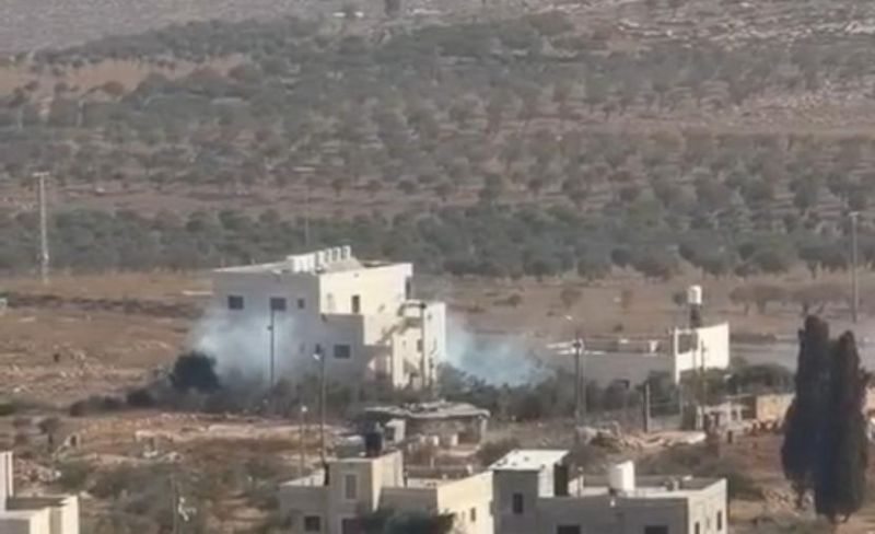 إصابات بالاختناق جراء استهداف الاحتلال منزل شرقي المغير