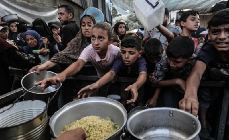 "الديمقراطية": منع إدخال الغذاء يُهدد أكثر من مليوني فلسطيني بغزة