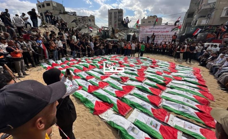 "حماس": تشييع رفات 105 شهداء بغزة شاهد على وحشية الاحتلال وملاحقته واجبة