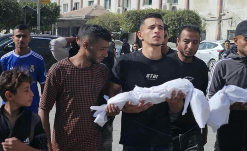 وفاة طفلتين بحريق اندلع في خيمة للنازحين بمواصي خانيونس