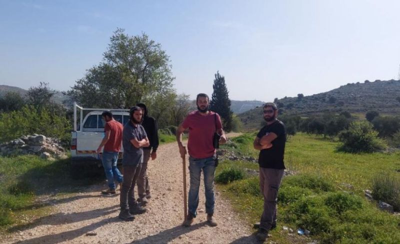 إصابة 3 مواطنين باعتداء للمستوطنين غرب رام الله